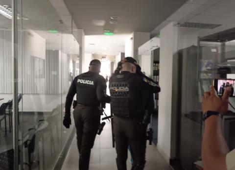 El Tribunal Penal sentenció a sujeto que apuñaló a Taxista frente de su pareja en el 2024.