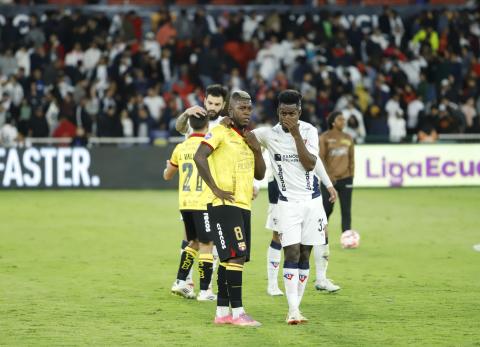 Liga de Quito vs. Barcelona SC, LigaPro 2025, estadio Rodrigo Paz