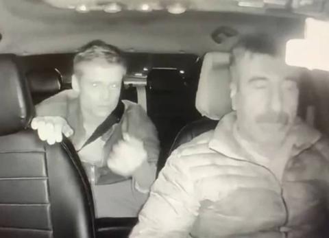 boxeador británico ataca brutalmente a taxista