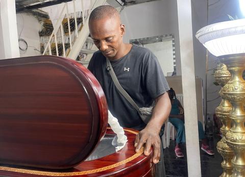 Ismael Nazareno padre de Miguel y su último adiós en su casa de Socio Vivienda 2.