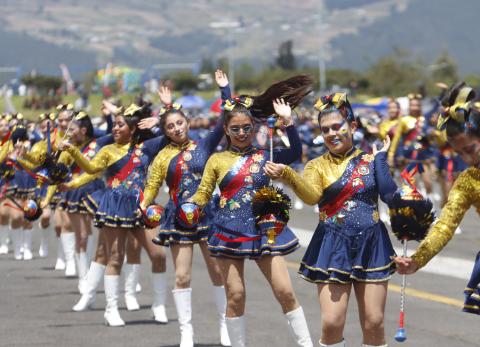 Desfiles en Quito por sus fiestas de fundación en 2025