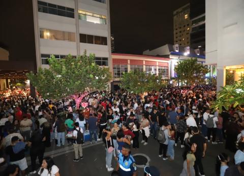 Guayaquil: la calle Panamá se enciende estas semanas de finales de 2025.
