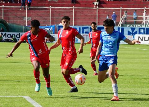 El Nacional, LigaPro 2025, descenso, Serie B, deudas, pagos atrasados, FEF, tercera sanción