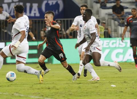 EMELEC VS LIGA UNIVES (15556406)