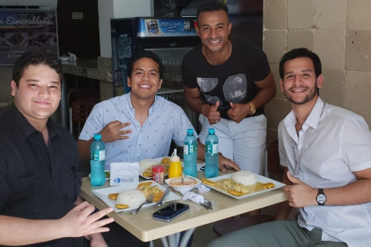 Quiñónez, en su restaurante ubicado en Urdesa, Guayaquil.