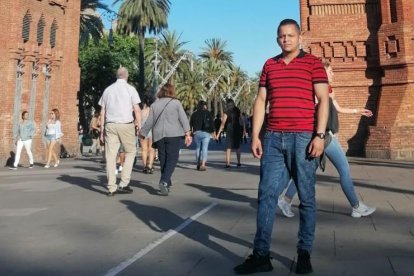 El ecuatoriano Henry Gómez viven en Barcelona, España.