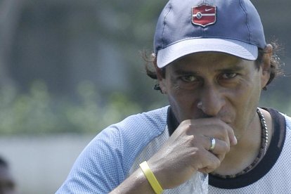 Álex Cevallos fue compañero de Morales en Emelec 1997.