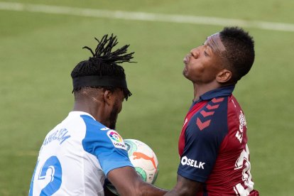 Pervis Estupiñan de nuevo se mandó un partidazo con el Osasuna.