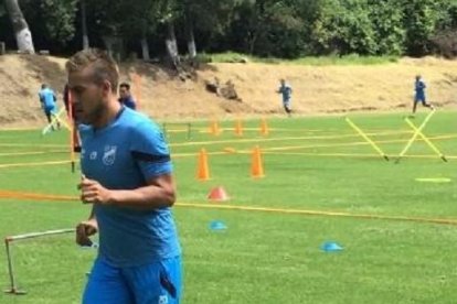 Andrés Chicaiza, volvió a los entrenamientos con Universidad Católica.