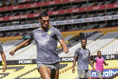 Barcelona piensa en sus cuatro partidos de Copa Libertadores.