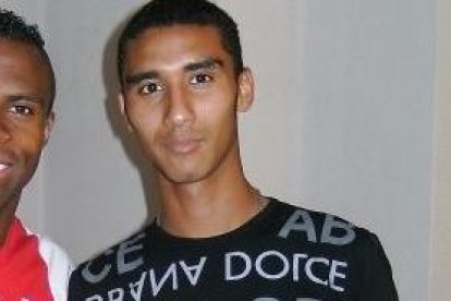 Christian Benítez su hermano Ronny (d) tuvieron una estrecha relación.