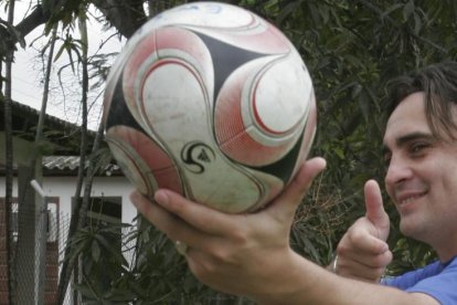 El hombre gol de Emelec, Carlos Alberto Juárez.