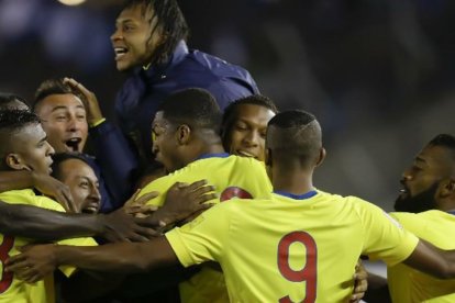 La selección nacional está cerca de tener un nuevo entrenador.