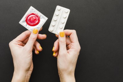 El correcto uso del preservativo puede ayudar a generar más placer.