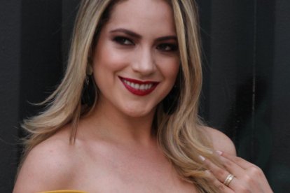 El amarillo y el mostaza son sus colores favoritos.