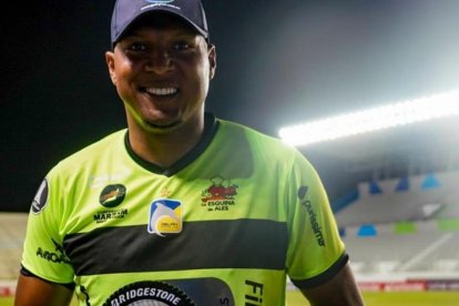 Máximo Banguera y su vuelta a las canchas con el campeón Delfín.