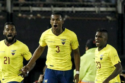 El 8 de octubre de 2015 la selección de Ecuador venció (2-0) por primera vez a la selección de Argentina en su casa.