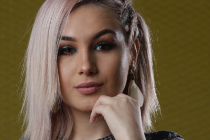 Es muy valiente dice que no le teme a nada y casi no le gusta demostrar tristeza en redes sociales y vive sus días como si fuera el último