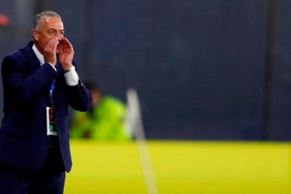El estratega Gustavo Alfaro se estrenó con la Tricolor, en el duelo ante Argentina.