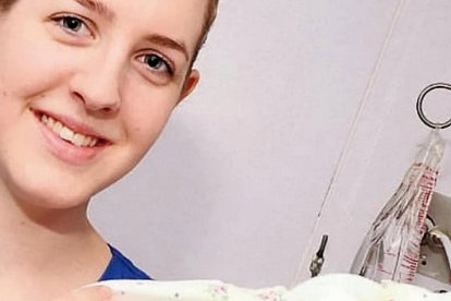 La enfermera será juzgada por varios delitos.