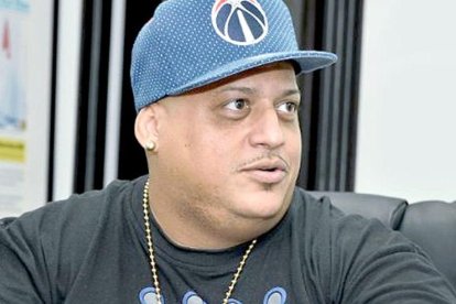 El artista trabaja en una producción que vería la luz en el 2021, así lo dejó saber en sus redes sociales.