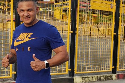 Helmut Moeller, ex arquero del Barcelona estuvo en el Monumental.