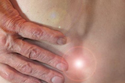 Muchos dolores podrías evitar son una sesión, la cual contiene desde radiografías hasta palpaciones.