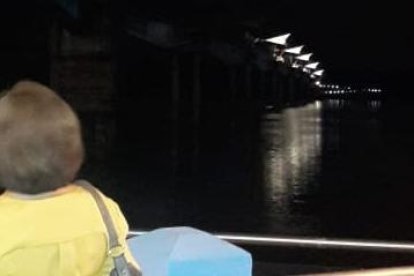 Turistas que llegan desde Guayaquil por la Aerovía se encuentran con la estructura cerrada.