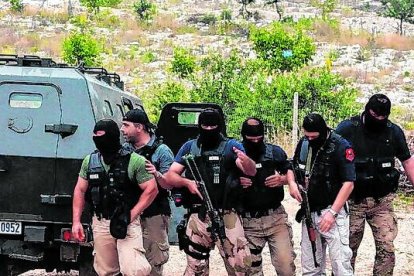 En Albania, existen localidades dominadas por la mafia balcánica.