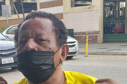 Luis Santos sueña que su Barcelona gane todo en el 2021.