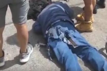 El hecho dejó como saldo a cinco personas heridas.