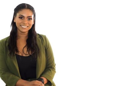 Desea realizar proyectos sociales.