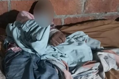 La víctima fue retenida por los delincuentes en una vivienda en la isla Trinitaria.