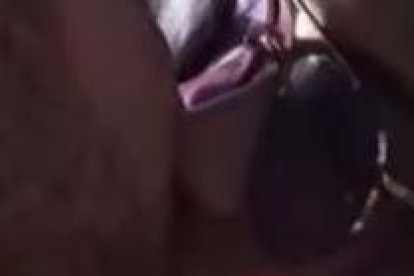 Miguel y Griss Romero en uno de los viajes que se ganó el panameño.