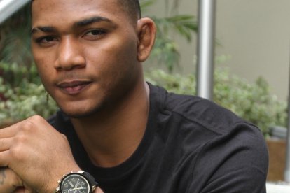 12 

Victorias  

y cero derrotas es su récord profesional.