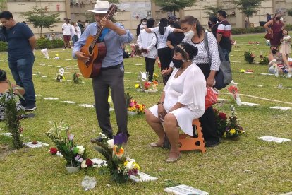 'Amor eterno' fue la canción que el artista le dedicó a la hermana de Bélgica y Mercy.