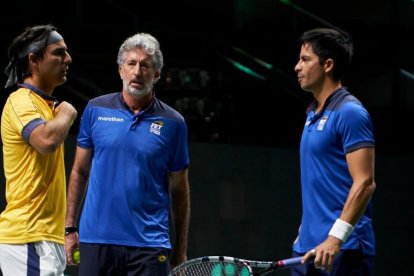 Parte el equipo de Copa Davis que está en España.