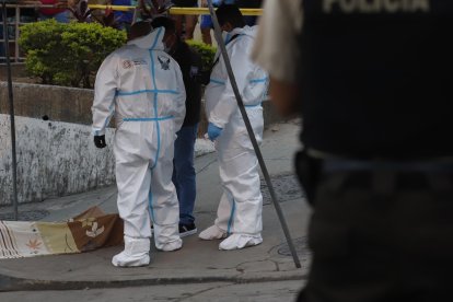 Casi a la misma hora, en El Fortín, noroeste de Guayaquil, un hombre también fue asesinado.