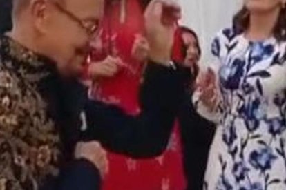 A la boda asistieron solo familiares y amigos cercanos de la pareja.