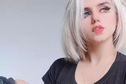 Su apariencia de muñeca hizo que sus seguidores crezcan exponencialmente.