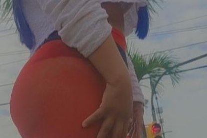 Licras transparentes en diversos colores son sus favoritas.