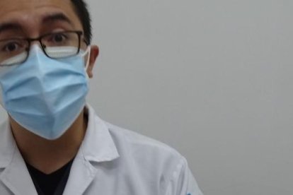 El psicólogo clínico Danilo Velázquez sugirió atender los cambios de actitudes.