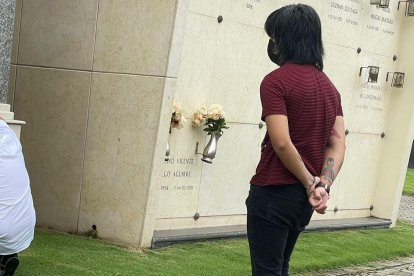 Amigos de Efraín Ruales visitaron su tumba