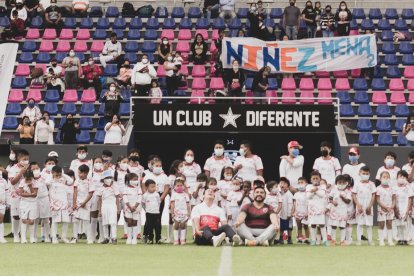 La clausura de la primera etapa de la escuela fue en el estadio de Independiente del Valle.