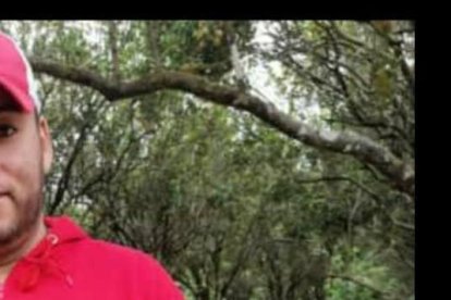 Edison Mendoza presentaba unas 12 heridas de bala.