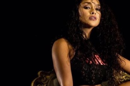 La actriz Karen Montero condenó el mensaje violento.