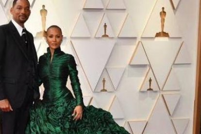 Jada Pinkett confesó que tiene alopecia en 2018.