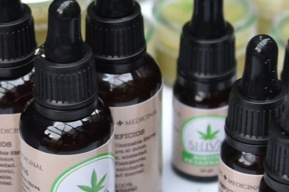 Un gotero con cerca de 150 dosis 
cuesta en el mercado de 8 a 10 dólares.