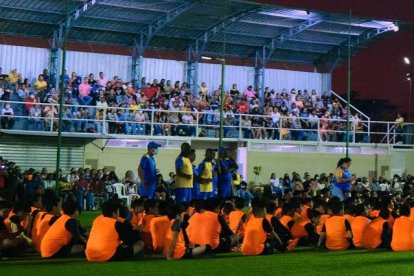 Una fiesta del fútbol vivió Astillero FC.