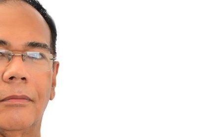 El doctor Leonardo López, quien ejerce medicina alternativa, resalta los múltiples beneficios de los higos.